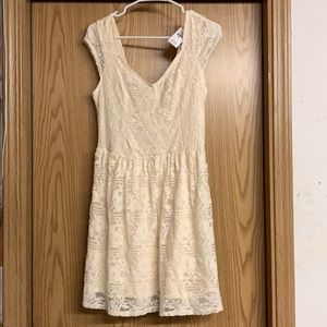 Hollister lace dress